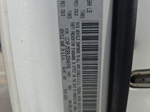 Used 2018 Jeep Cherokee Limited image 35