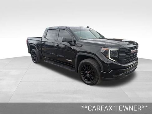 Used 2022 GMC Sierra 1500 Elevation image 2
