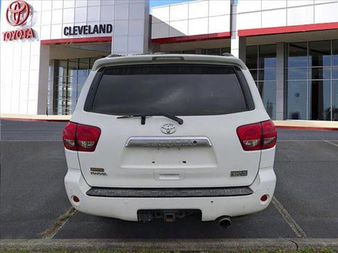 Used 2008 Toyota Sequoia Limited AWD/4WD image 6