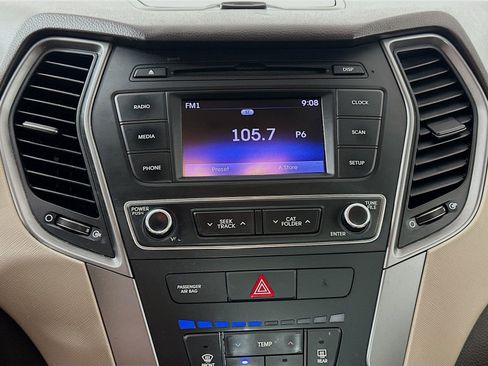 Used 2017 Hyundai Santa Fe Sport FWD image 14