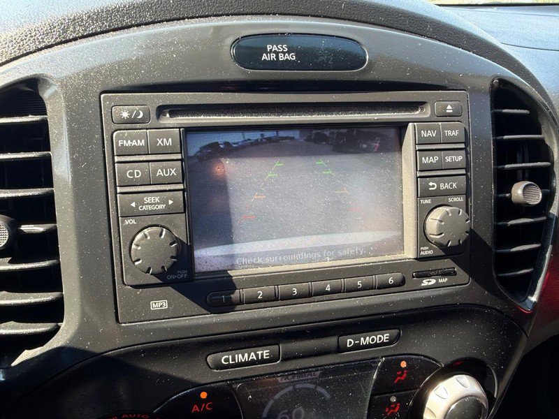 Used 2012 Nissan Juke SL AWD/4WD image 22