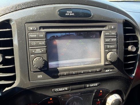Used 2012 Nissan Juke SL AWD/4WD image 22