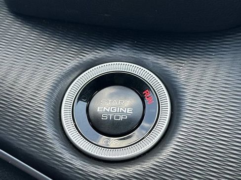 New 2025 Jeep Grand Cherokee Laredo X w/ Luxury Tech Group I image 27