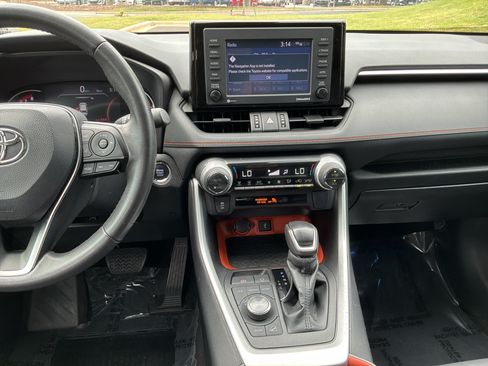 Used 2022 Toyota RAV4 Adventure AWD/4WD image 29