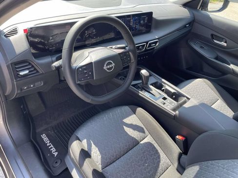 New 2026 Nissan Sentra SV w/ SV Convenience Package FWD image 16