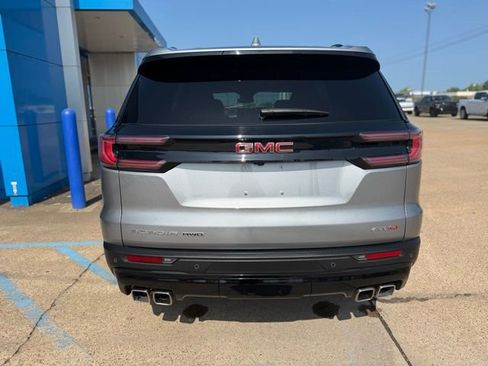 Used 2024 GMC Acadia AT4 w/ Luxury Package AWD/4WD image 4