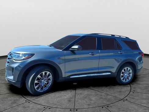 Used 2025 Ford Explorer Active w/ Active Comfort Package AWD/4WD image 1