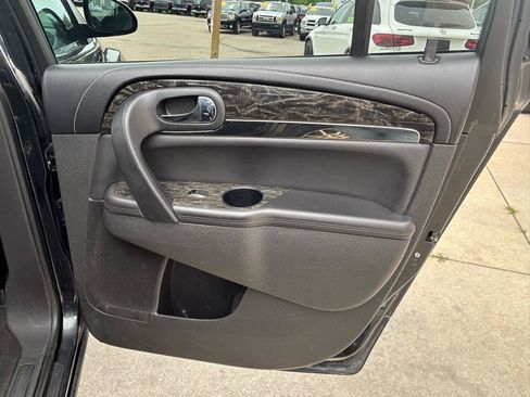 Used 2013 Buick Enclave Leather FWD image 15