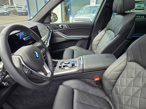 Used 2026 BMW X5 xDrive50e w/ Climate Comfort Package image 22