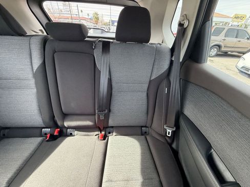 Used 2023 Nissan Rogue SV image 38