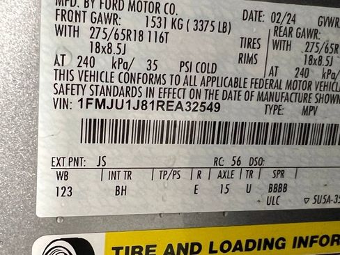 Used 2024 Ford Expedition XLT AWD/4WD image 38