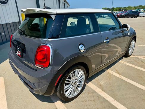 Used 2016 MINI Cooper S FWD image 8