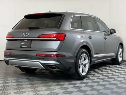 Used 2025 Audi Q7 3.0T Premium AWD/4WD image 9