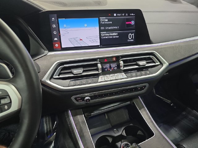 Used 2022 BMW X5 xDrive40i w/ M Sport Package AWD/4WD image 20