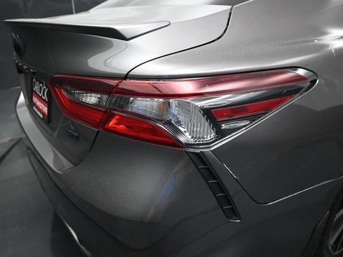 Used 2023 Toyota Camry SE w/ Convenience Package FWD image 11