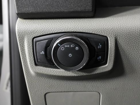 Used 2020 Ford F250 XL w/ Power Equipment Group RWD image 23