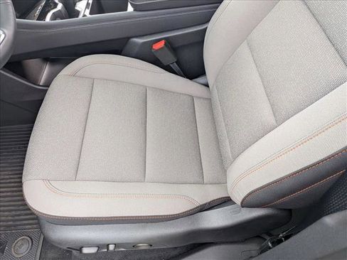 New 2026 Chevrolet Traverse LT w/ Sun and Wheel Package image 4