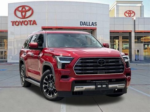 Used 2024 Toyota Sequoia Limited AWD/4WD image 1