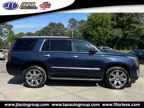 Used 2019 Cadillac Escalade Luxury RWD image 8