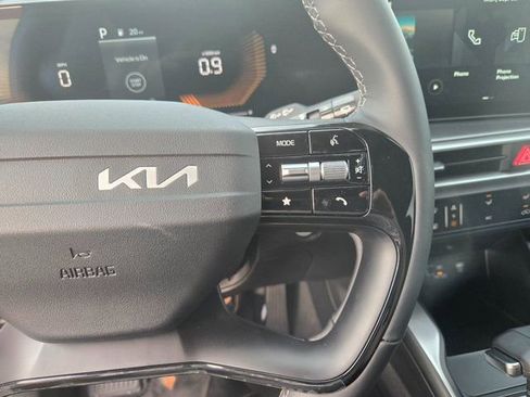 New 2026 Kia Sorento LX image 15