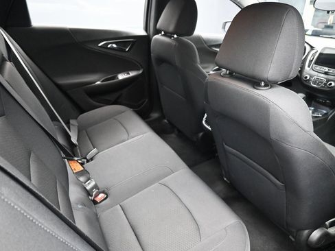 Used 2024 Chevrolet Malibu LT image 32