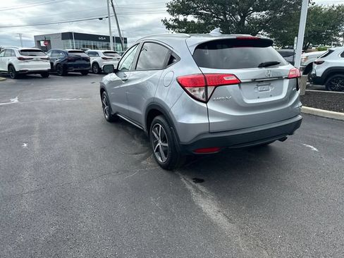 Used 2022 Honda HR-V EX-L image 9