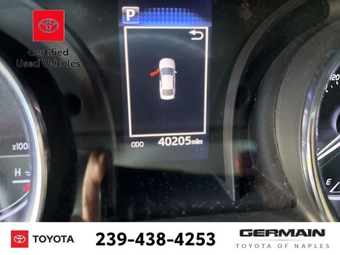 Certified 2019 Toyota Camry LE image 20
