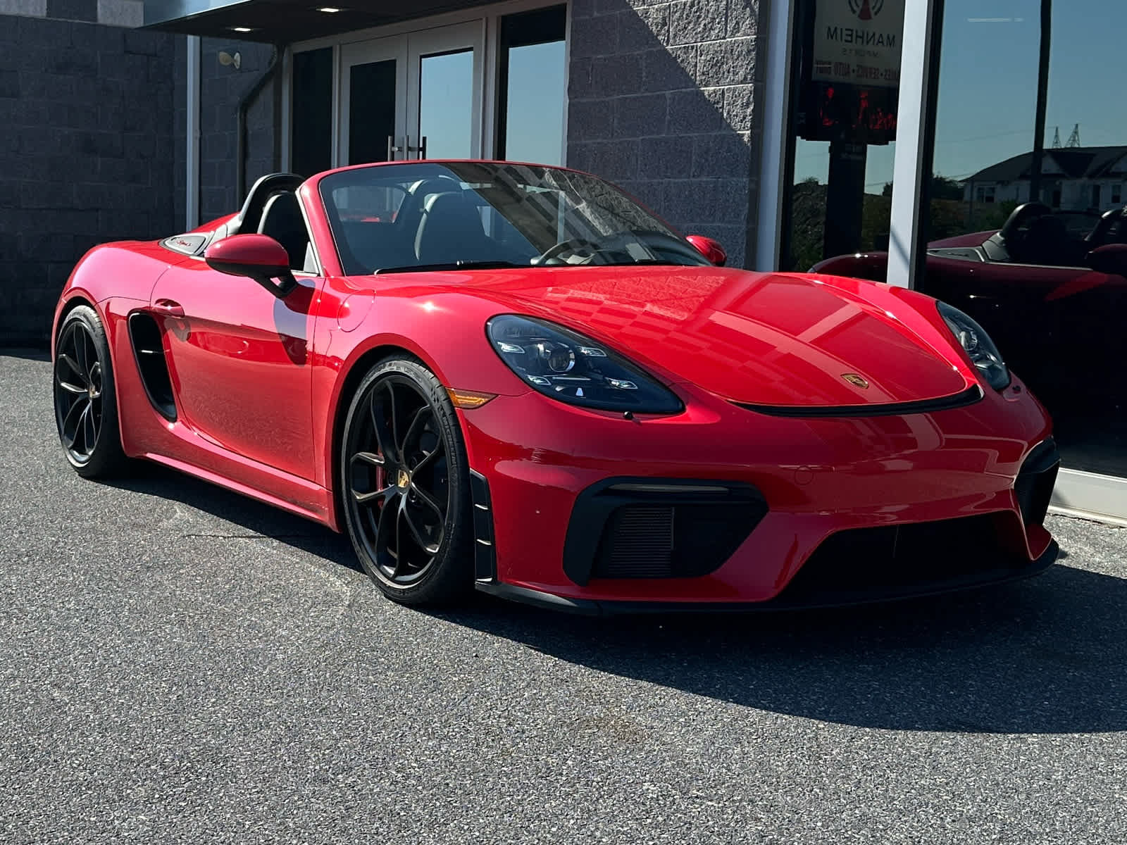 Used 2022 Porsche 718 Boxster Spyder RWD image 4