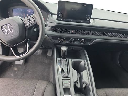 Used 2023 Honda Accord LX image 13