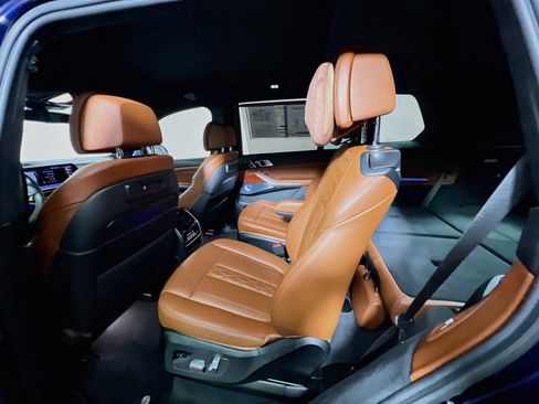 Used 2022 BMW ALPINA XB7 AWD/4WD image 22