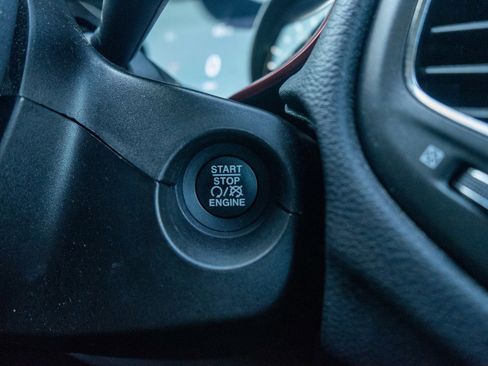 Used 2020 Jeep Compass Trailhawk image 21