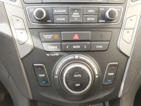 Used 2018 Hyundai Santa Fe Sport FWD image 26