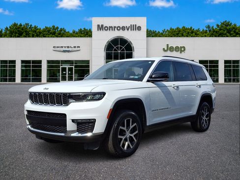 Certified 2024 Jeep Grand Cherokee L Limited AWD/4WD image 1