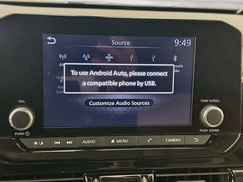 Used 2023 Nissan Pathfinder SV w/ SV Premium Package AWD/4WD image 22