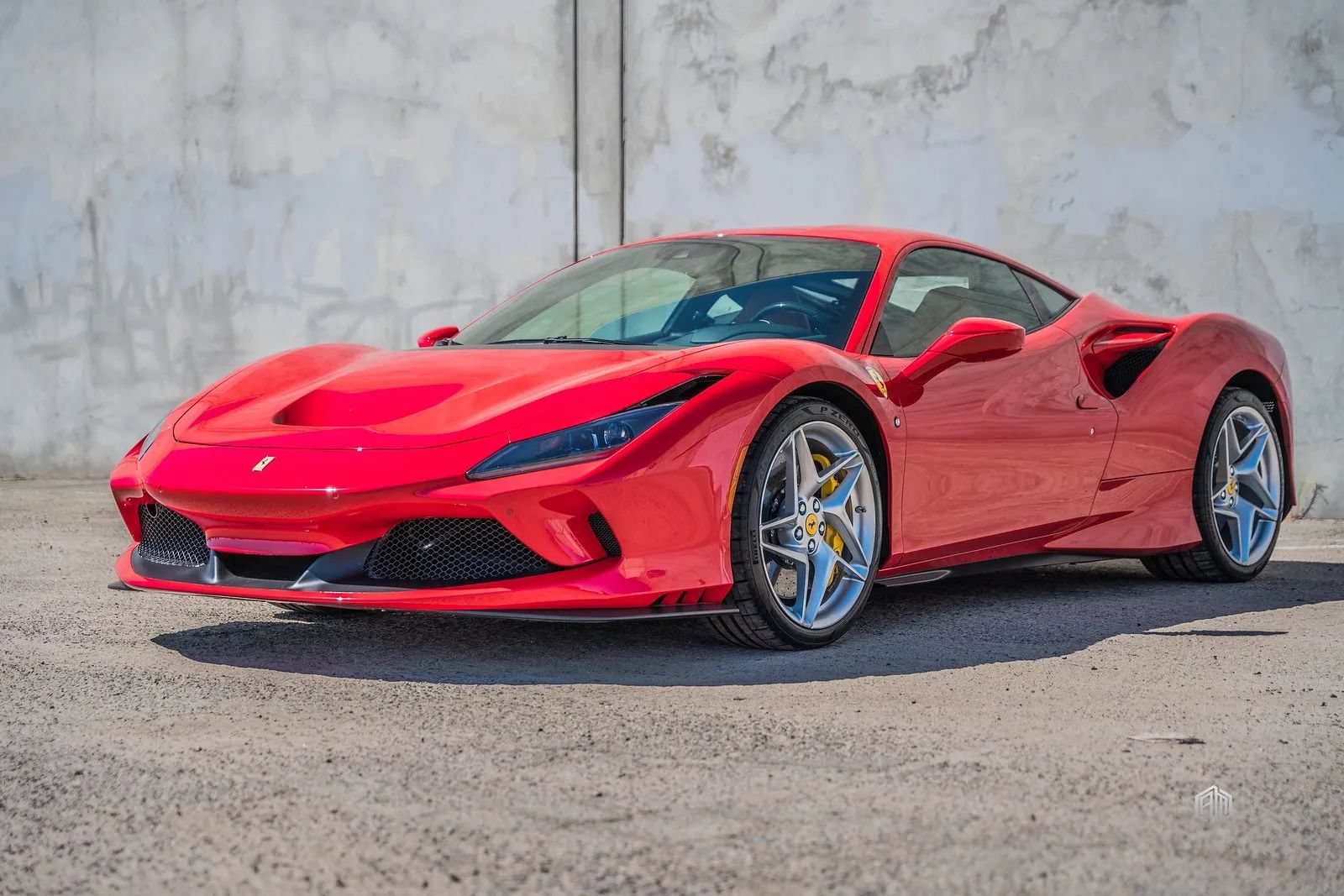 Used 2020 Ferrari F8 Tributo RWD image 1