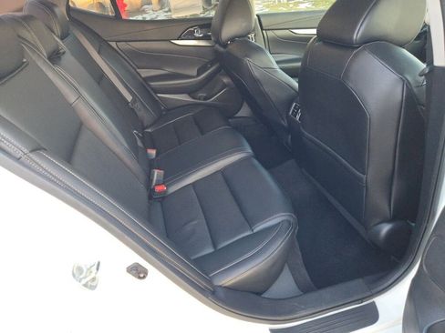 Used 2021 Nissan Maxima 3.5 SV w/ Floor Mat Group image 8