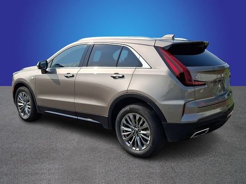 Certified 2025 Cadillac XT4 Premium Luxury FWD image 6