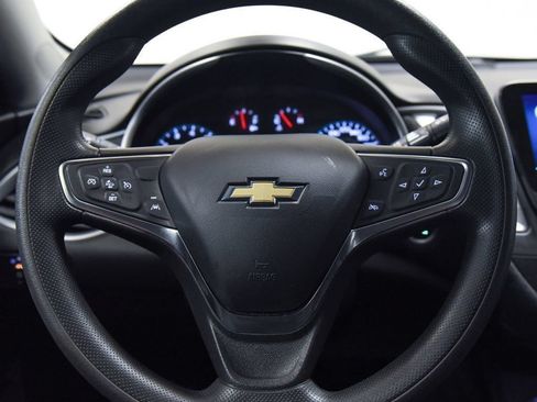 Used 2023 Chevrolet Malibu LT FWD image 39