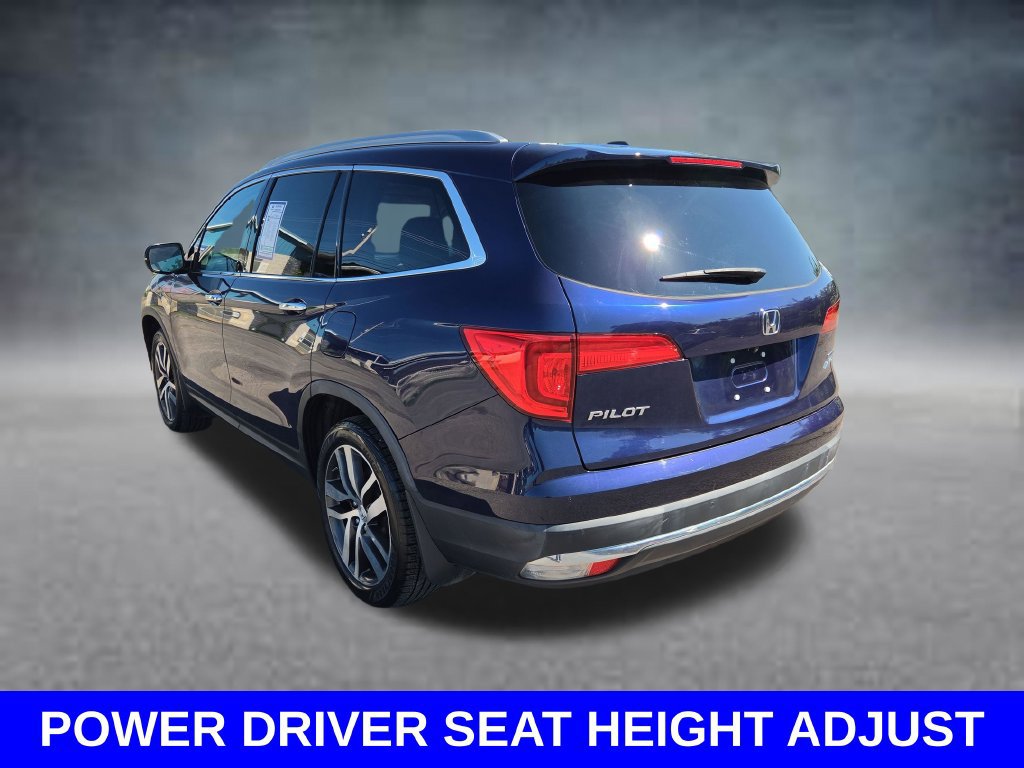 Used 2017 Honda Pilot Touring image 7