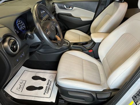 Used 2022 Hyundai Kona SEL w/ Convenience Package FWD image 20