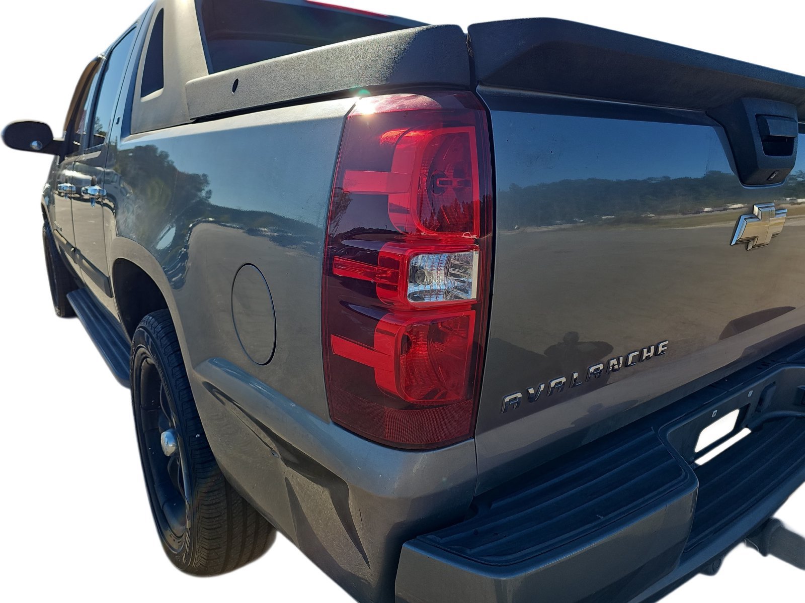 Used 2009 Chevrolet Avalanche LT RWD image 35