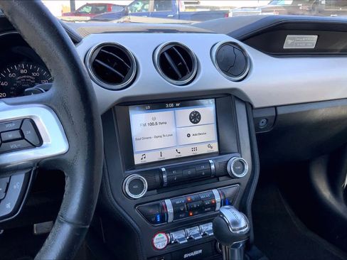 Used 2016 Ford Mustang Premium image 7