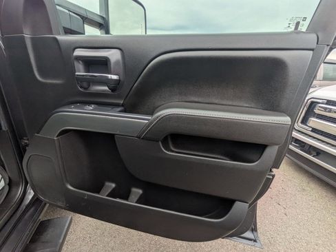 Used 2015 Chevrolet Silverado 2500 LT w/ LT Convenience Package AWD/4WD image 20