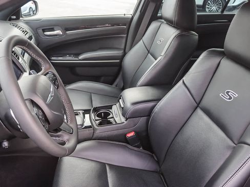 Used 2022 Chrysler 300 S w/ Comfort Group image 16