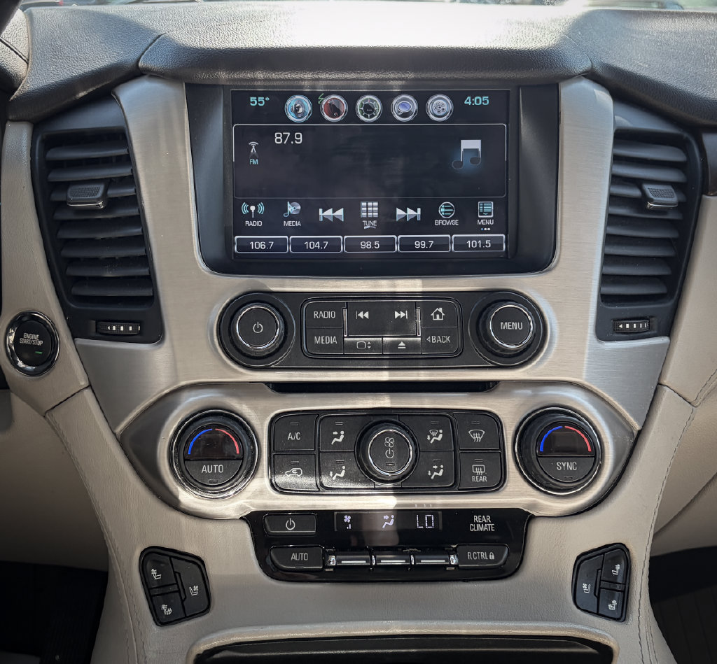 Used 2019 GMC Yukon Denali w/ Open Road Package AWD/4WD image 16