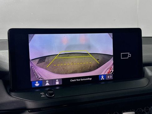 Used 2024 Honda Accord Sport image 10