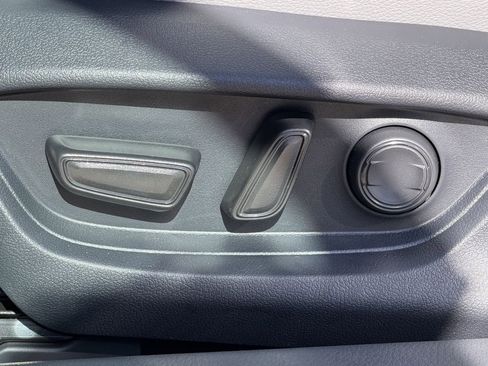 Certified 2026 Toyota Camry SE FWD image 28