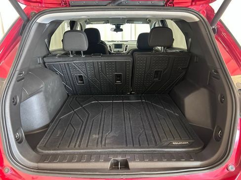 Used 2024 Chevrolet Equinox LT w/ LPO, Floor Liner Package FWD image 30