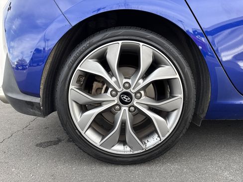 Used 2020 Hyundai Elantra GT N Line image 16