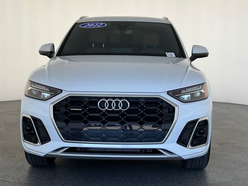 Used 2022 Audi Q5 2.0T Premium w/ Convenience Package AWD/4WD image 10